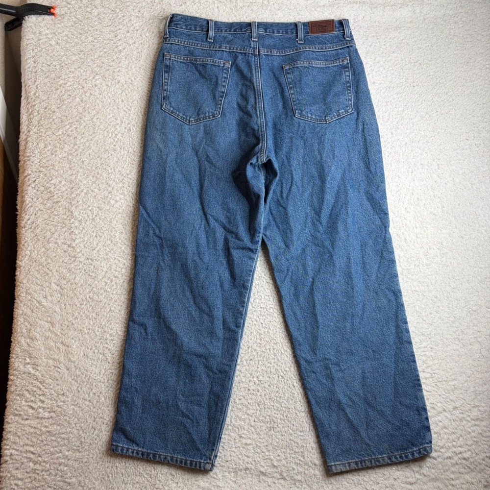 LL Bean Relaxed Fit Flannel Lined Jeans Mens 36x29 (34x29) Blue Denim 139426